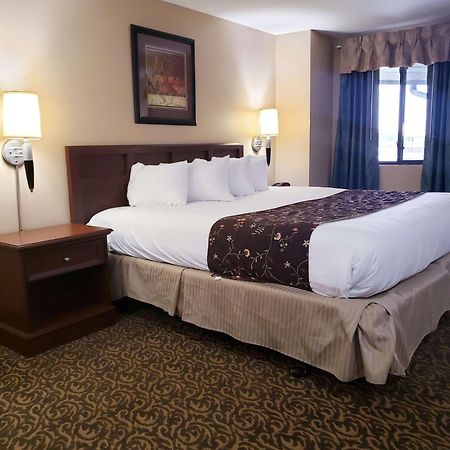 Surestay Plus Hotel By Best Western Блэк-Ривер-Фолс Экстерьер фото
